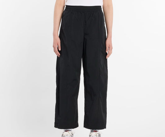 Calça New Balance