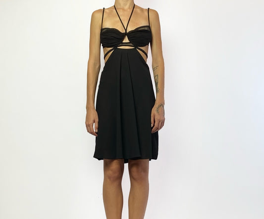 Vestido Preto Nensi Dojaka