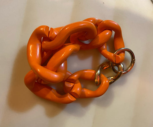 Colar Laranja Moschino