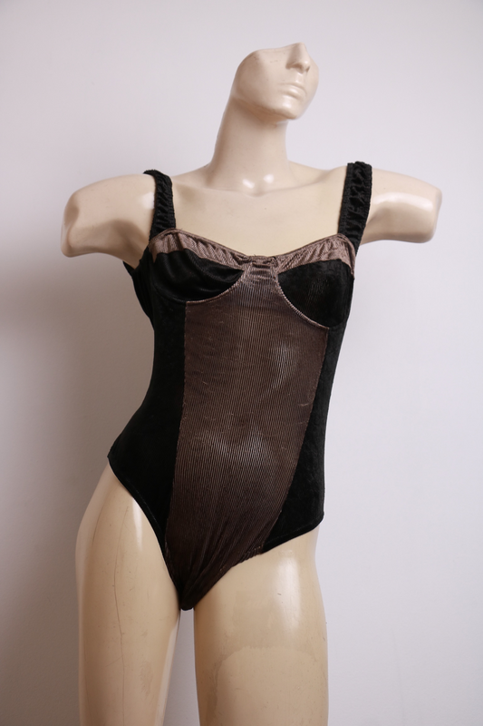 Body Preto / Cinza com Transparência