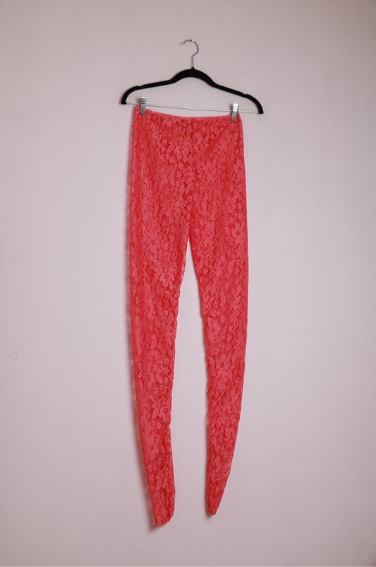 Calça Rosa de Renda