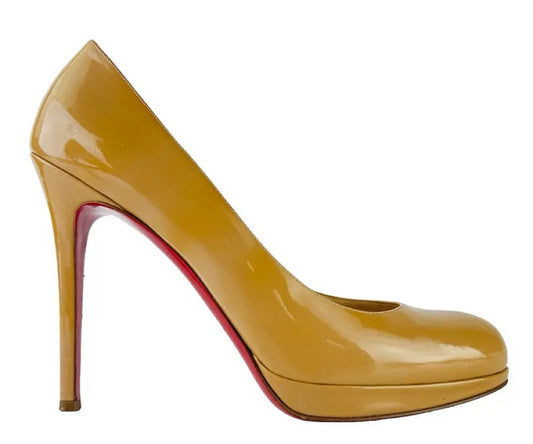 Sapato Christian Louboutin 35