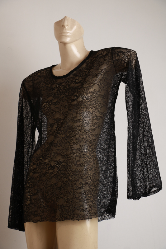 Blusa de Renda Manga Longa