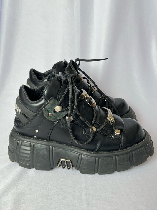 Tênis New Rock 36
