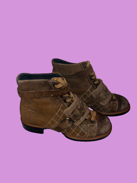 Bota Chanel 36