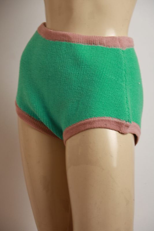 Hot Pants Verde de Tricô