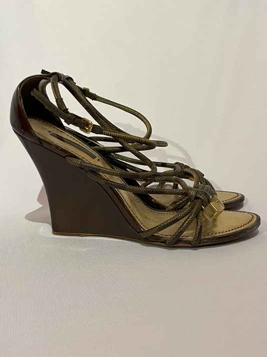 Sandália Louis Vuitton 36