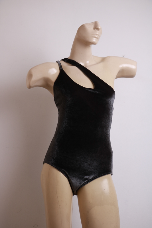 Body de Veludo Cinza