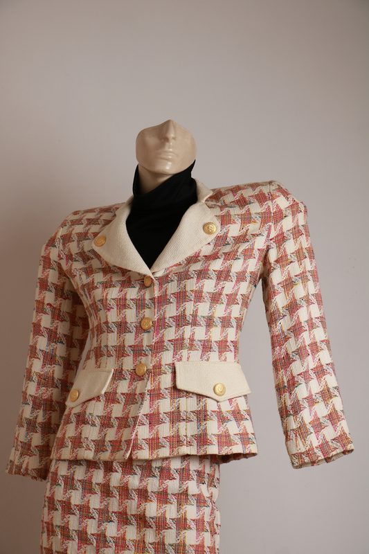Blazer Banu