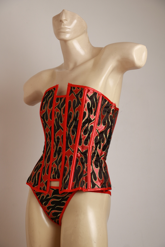 Conjunto Corset e Calcinha Estampado