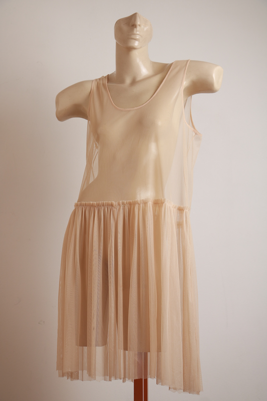 Vestido de Tule Bege