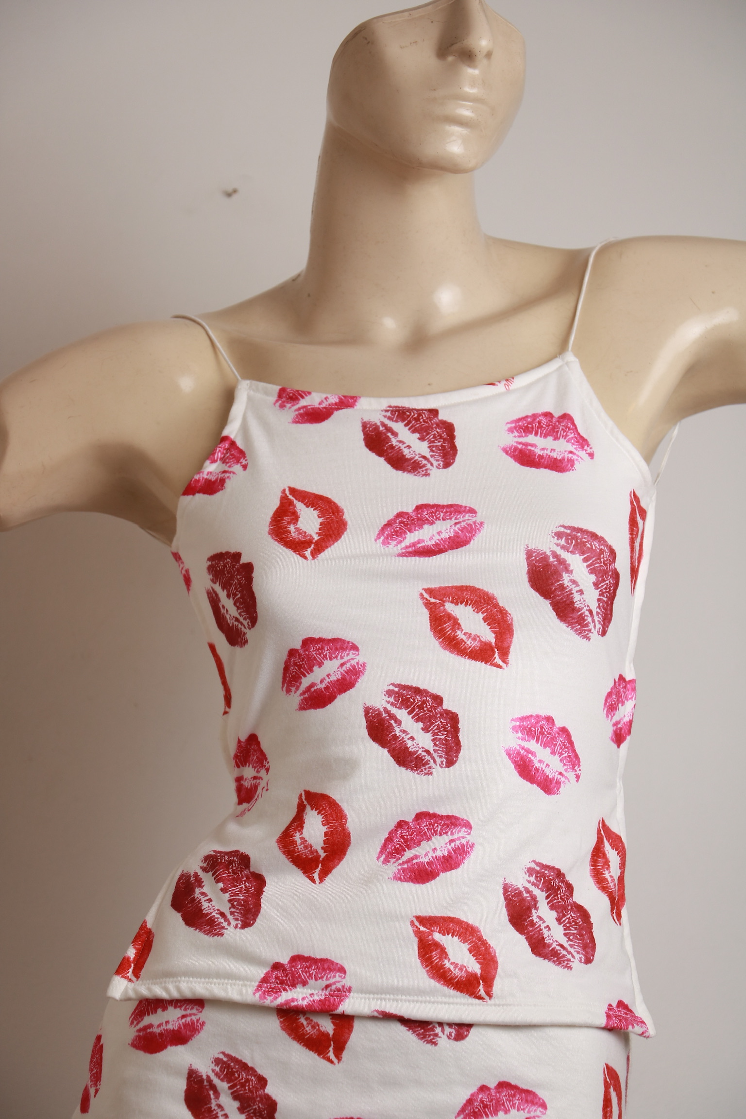 Conjunto Omighty