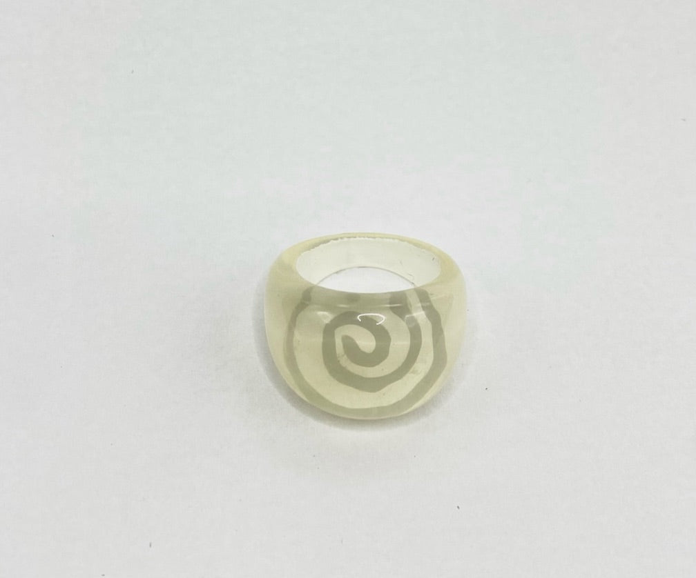 Anel Branco Espiral
