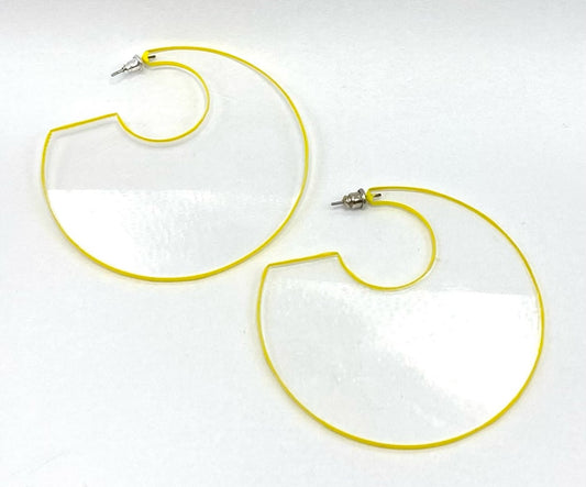 Brinco Transparente com Amarelo
