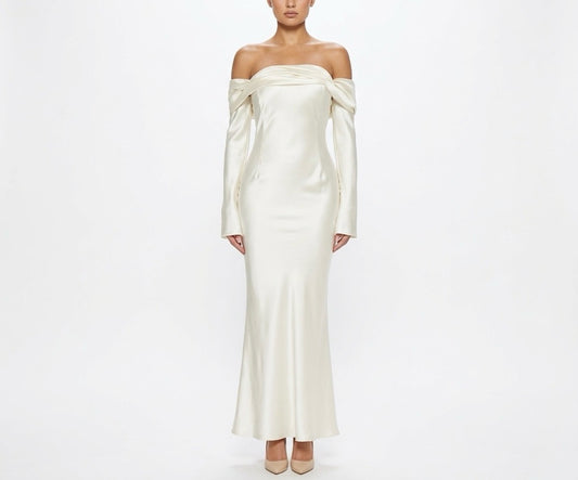 Vestido Fashion Nova Branco Acetinado