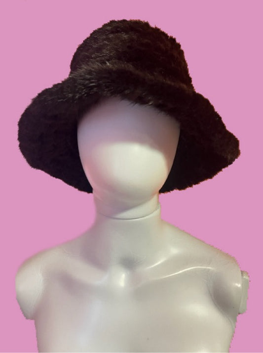 Bucket Hat Peludo Preto
