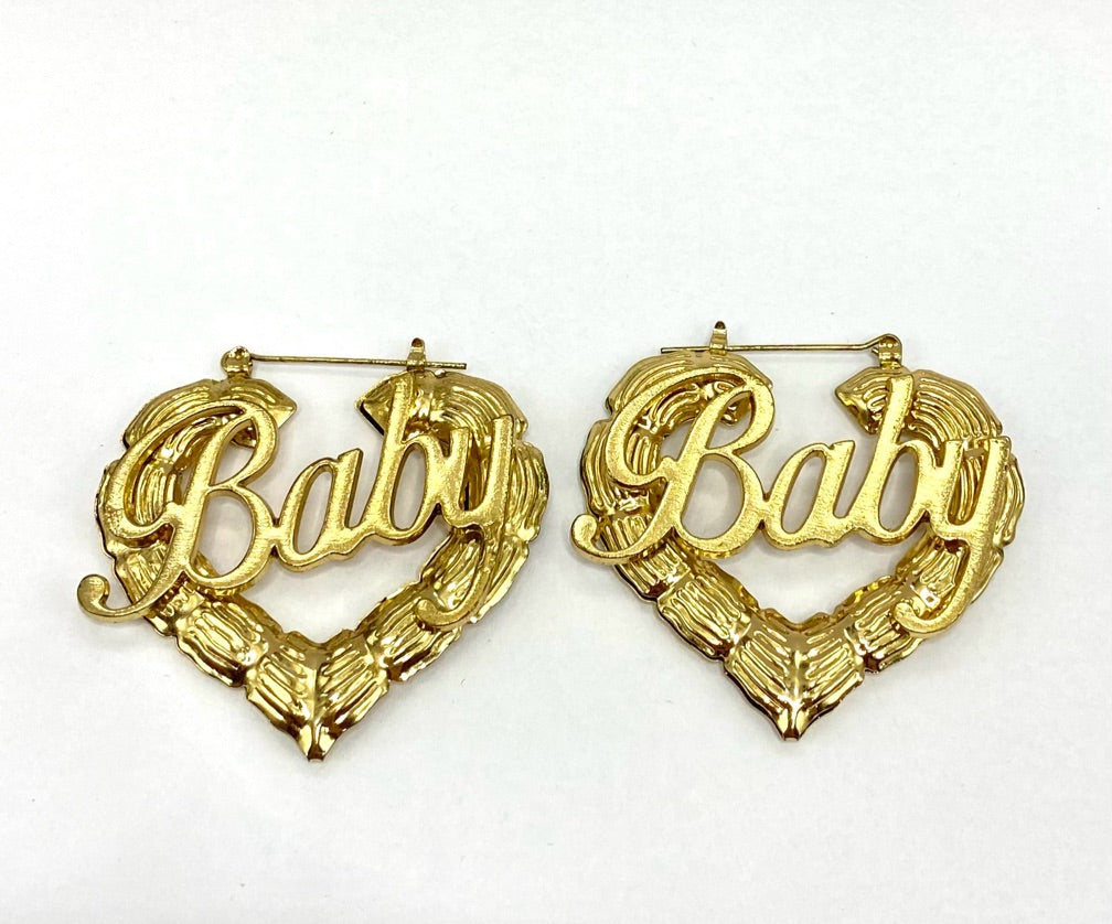 Brinco dourado “Baby”