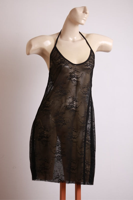 Vestido Preto de Renda