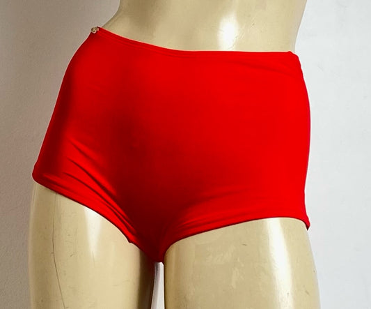 Hot Pant Vermelha