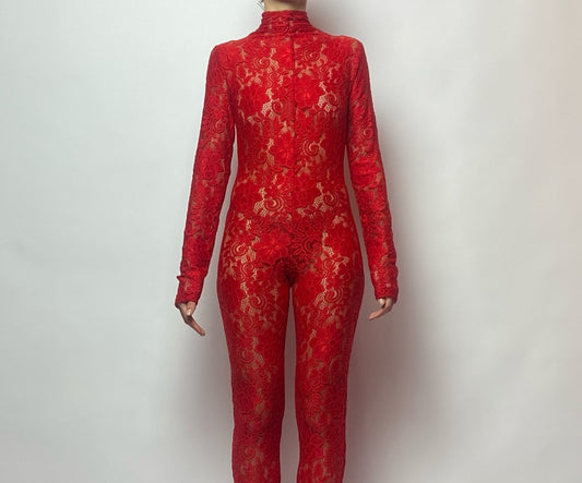 Macacão Vermelho Renda