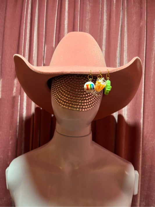 Chapéu Rosa Pingente